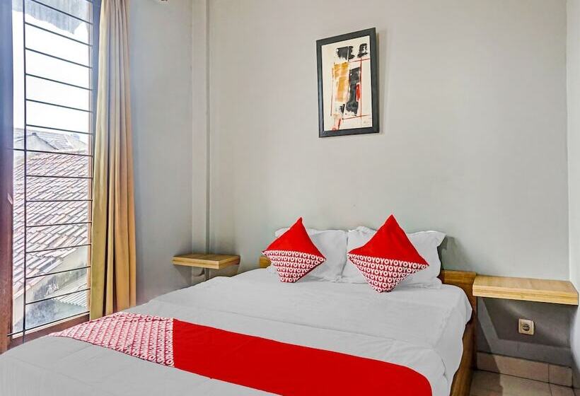 Hotel Oyo 90738 Griya Dara