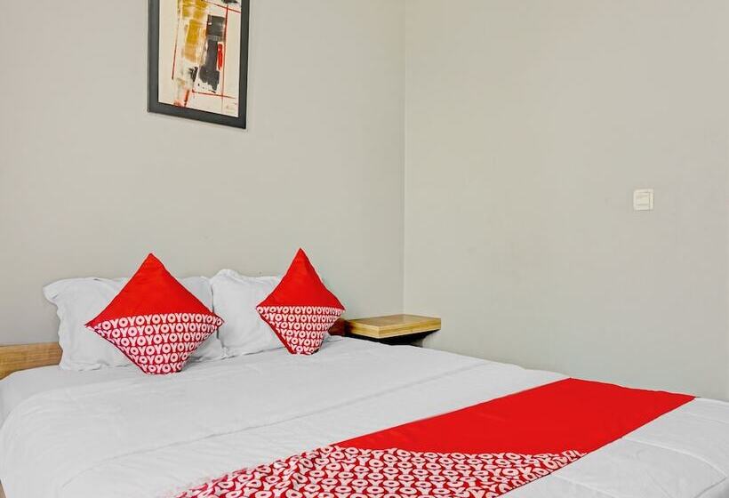 Hotel Oyo 90738 Griya Dara