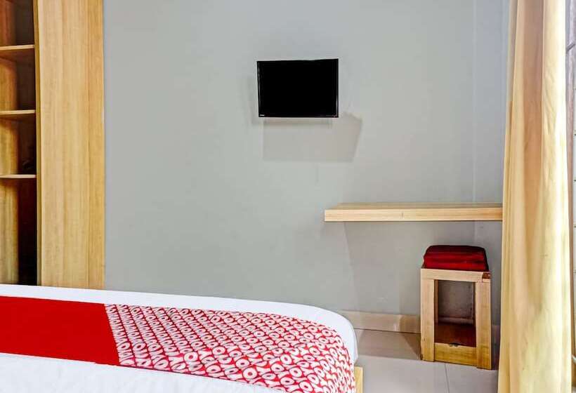 Hotel Oyo 90738 Griya Dara