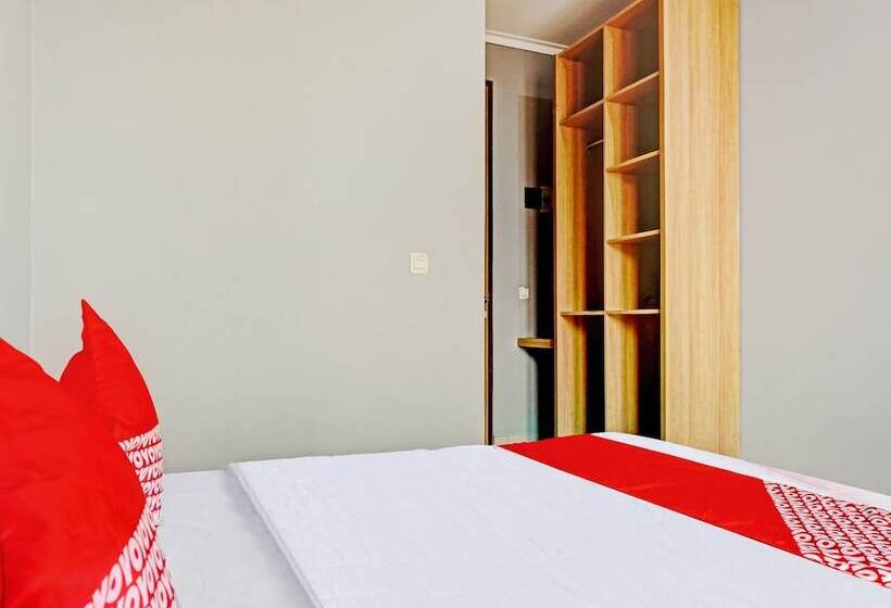 Hotel Oyo 90738 Griya Dara