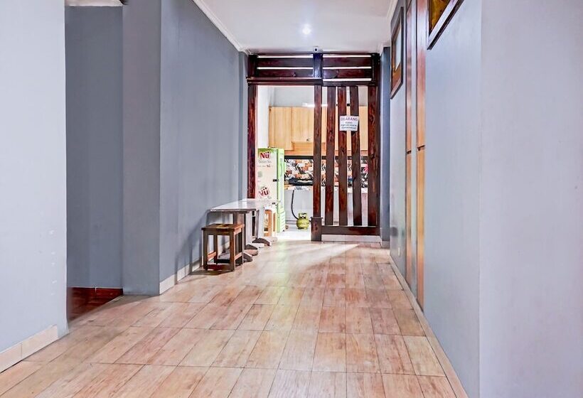 Hotel Oyo 90738 Griya Dara