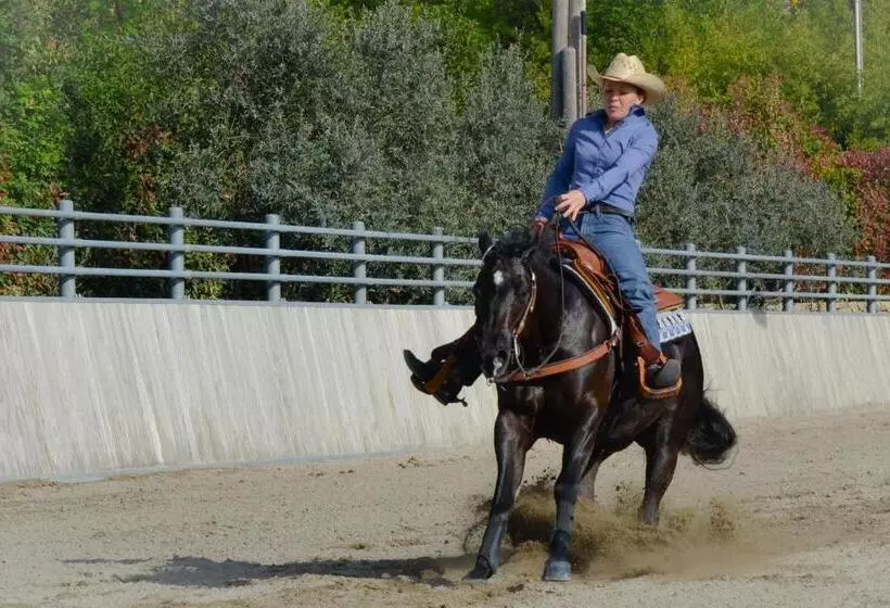 ホテル Pietra Cavalla   Ranch & Resort