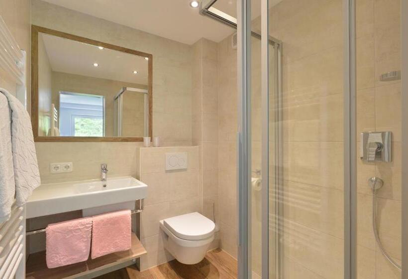 بنسيون Grieswirt