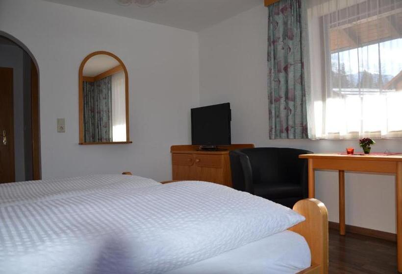 بنسيون Gästehaus Klug