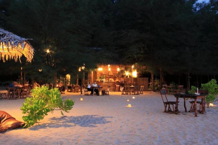 פנסיון Hapla Beach Cottage