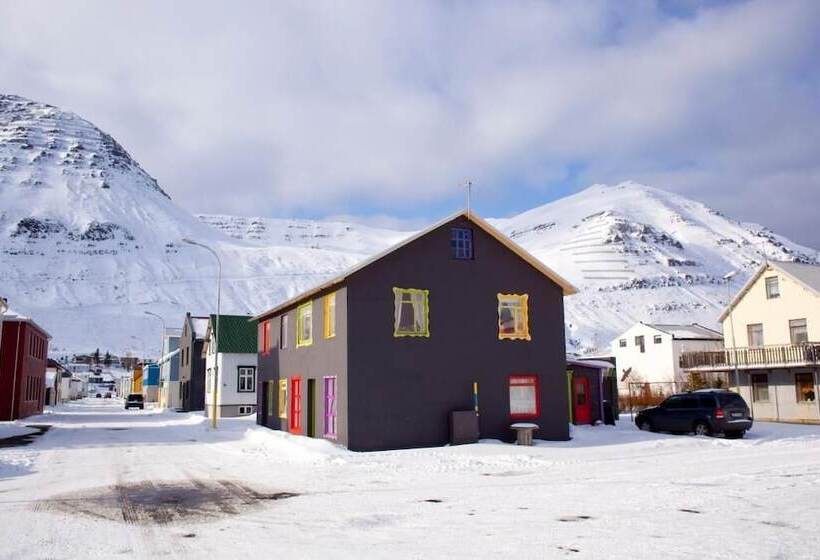 پانسیون Soffia S House Hostel