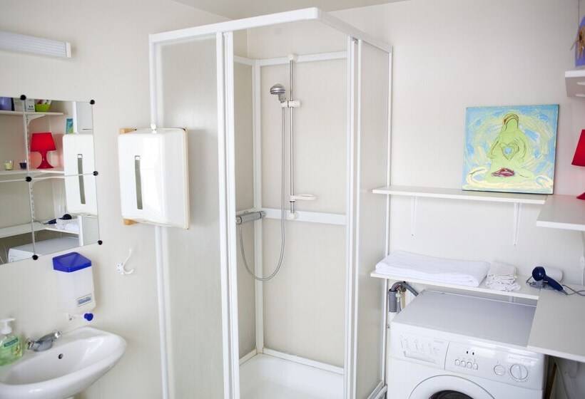 پانسیون Soffia S House Hostel