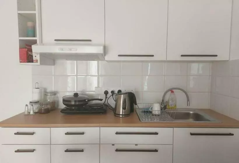 Majatalo Studio Room Ensuite By The Beach, Entire Independent Unit