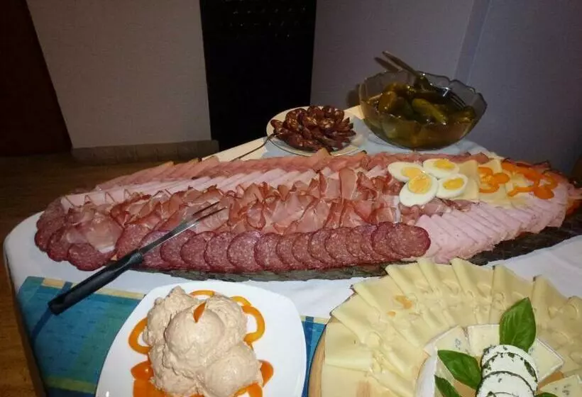 ペンション Zistler S Blaufränkischhof