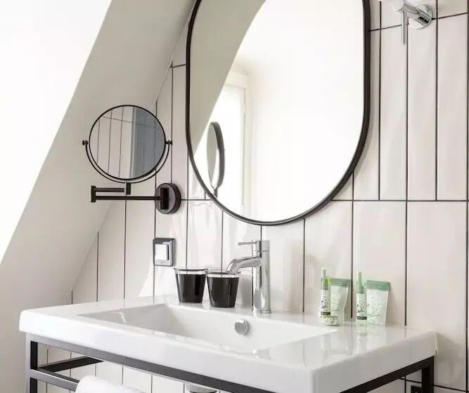 Hotelli Bastille Speria