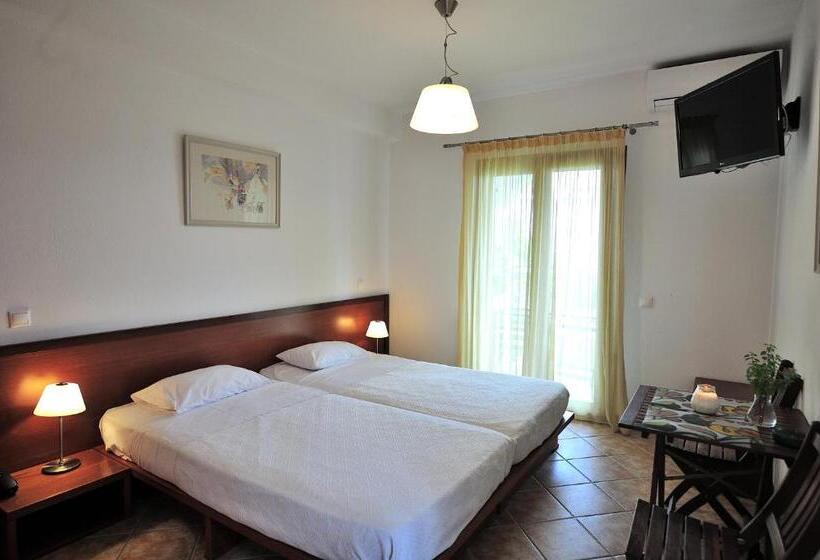 בית מלון כפרי Eye Q Resort Seaview