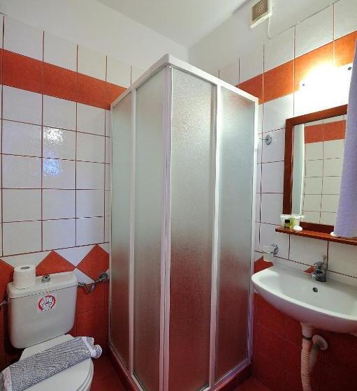 בית מלון כפרי Eye Q Resort Seaview