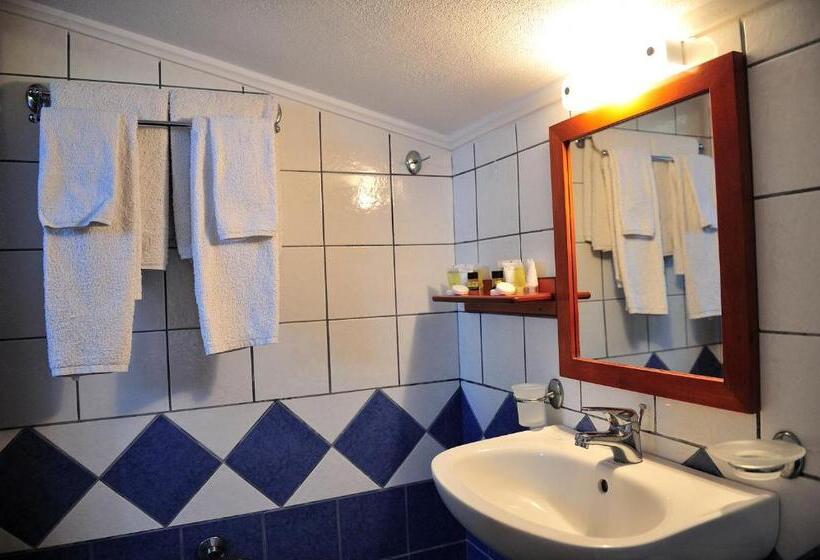 בית מלון כפרי Eye Q Resort Seaview