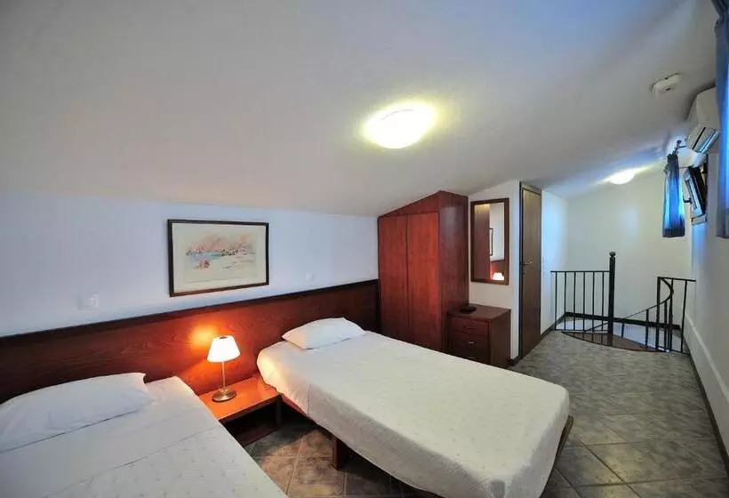 Hotel Eye Q Resort Seaview