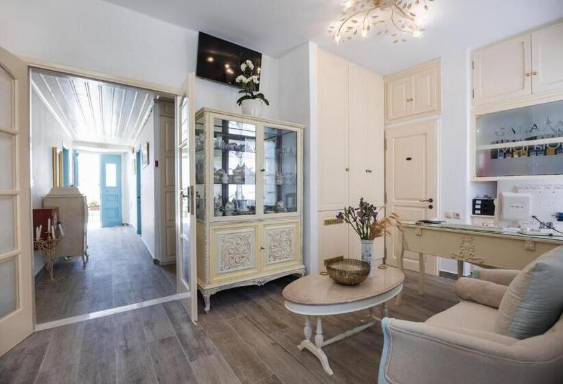 ホテル Galaxa Mansion