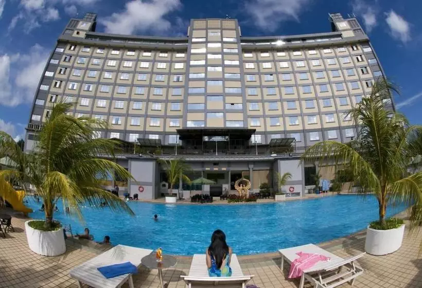 בית מלון כפרי Golden View