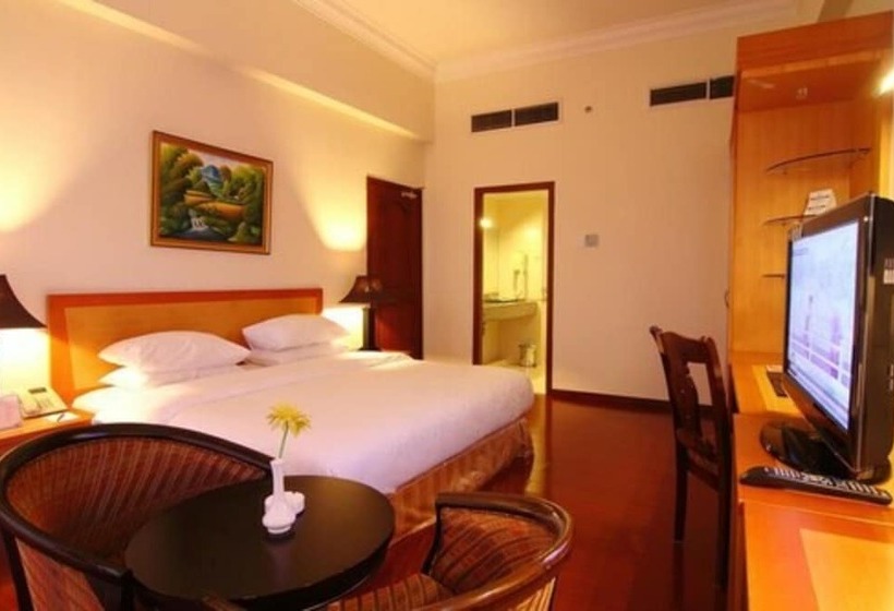 בית מלון כפרי Golden View