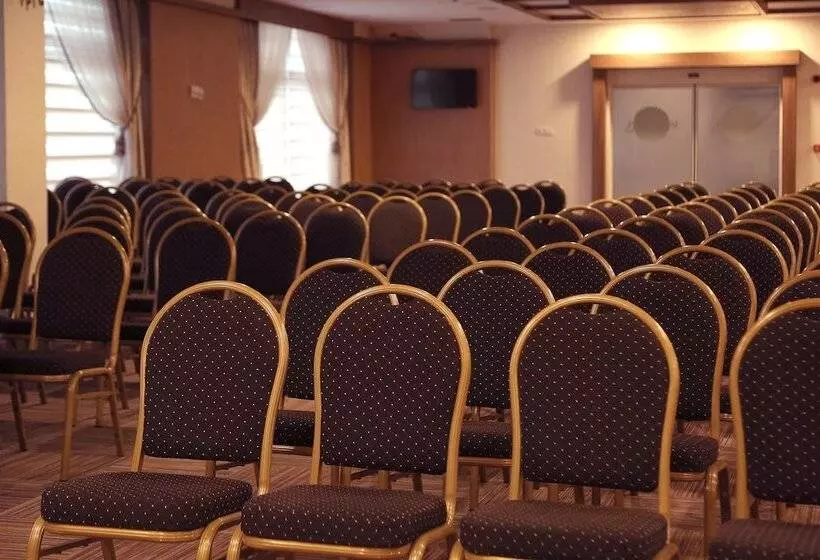 酒店 Imperial Park