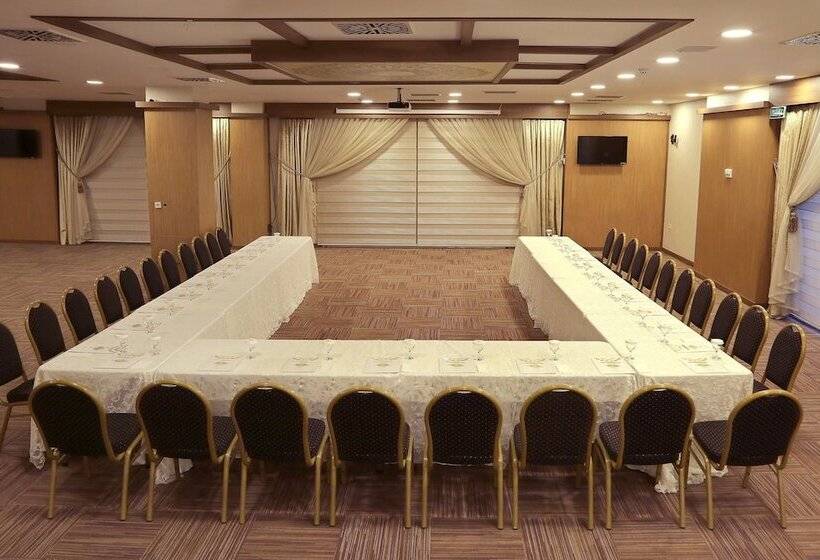 Отель Imperial Park