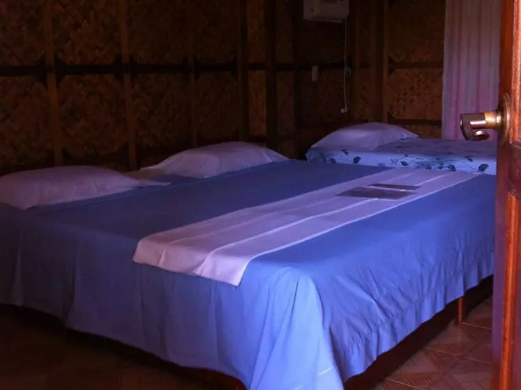 هتل Moreno S Cottages
