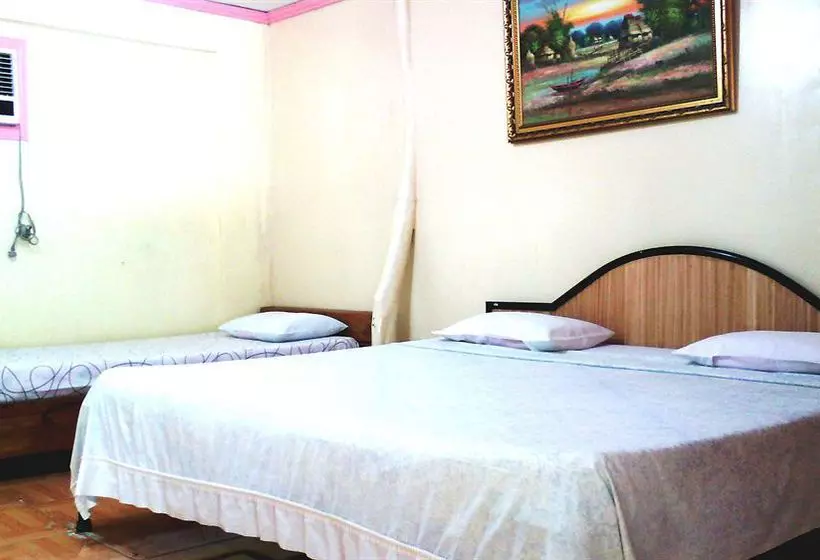 هتل Moreno S Cottages