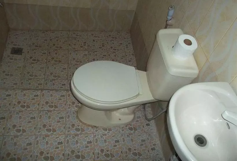 هتل Moreno S Cottages