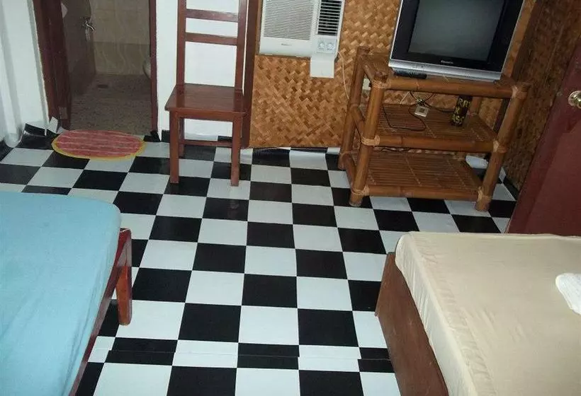 هتل Moreno S Cottages