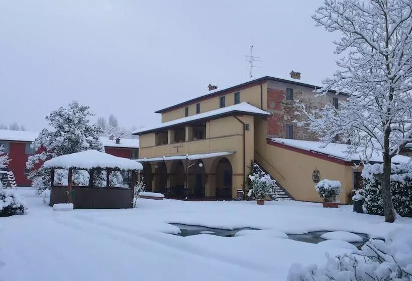 هتل Podere Violino