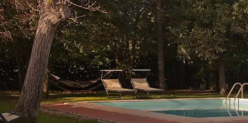 هتل Podere Violino