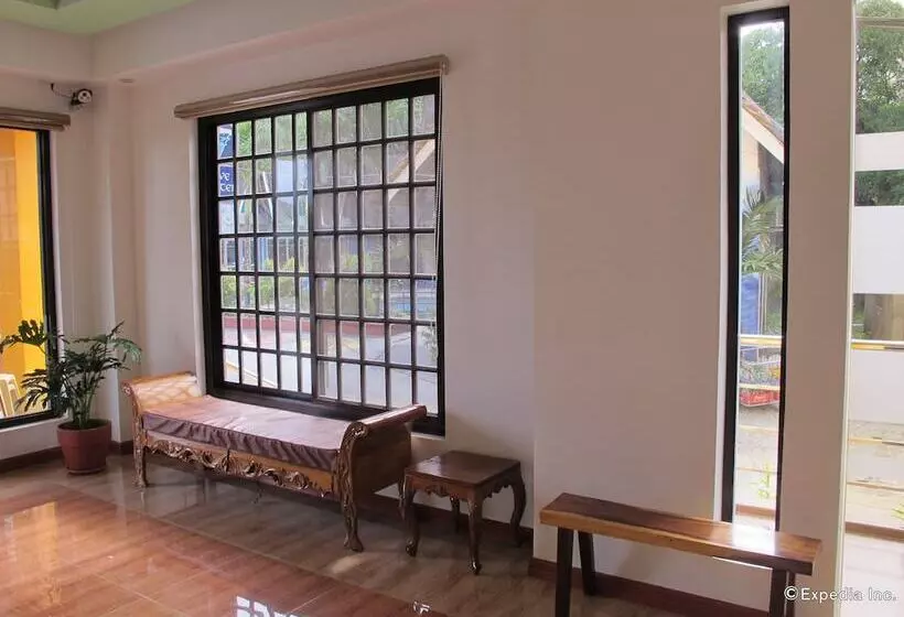 Отель Sea Jewel Beach Resort Puerto Galera