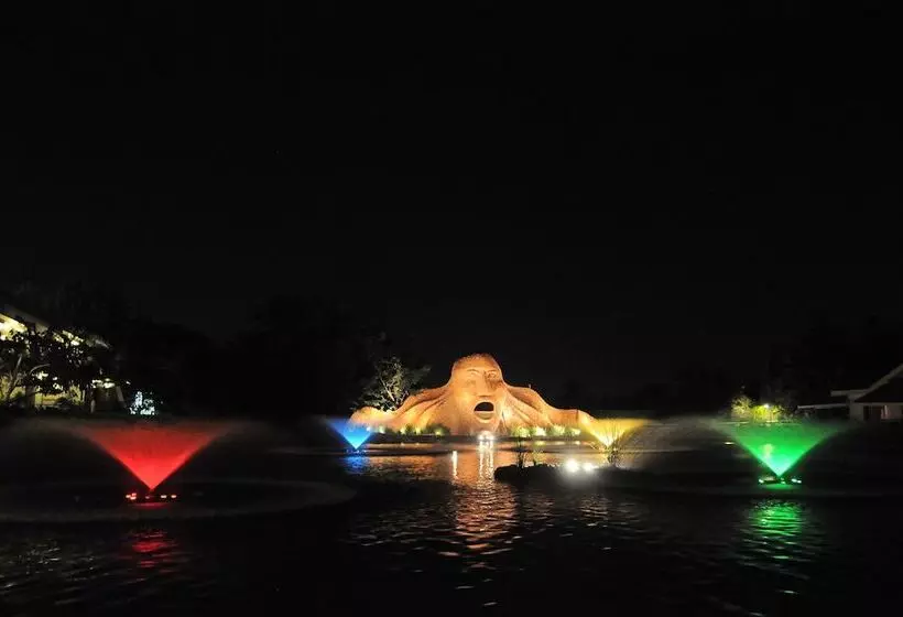 בית מלון כפרי Silent Shores Resort & Spa