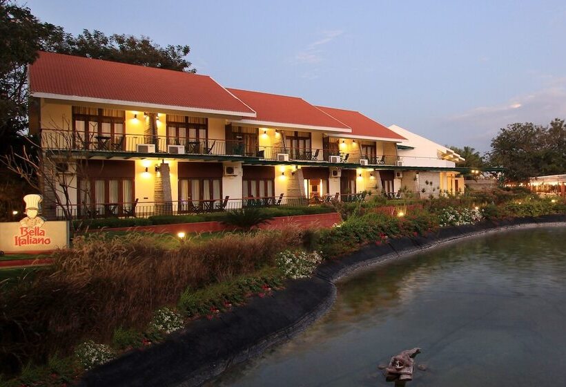 בית מלון כפרי Silent Shores Resort & Spa