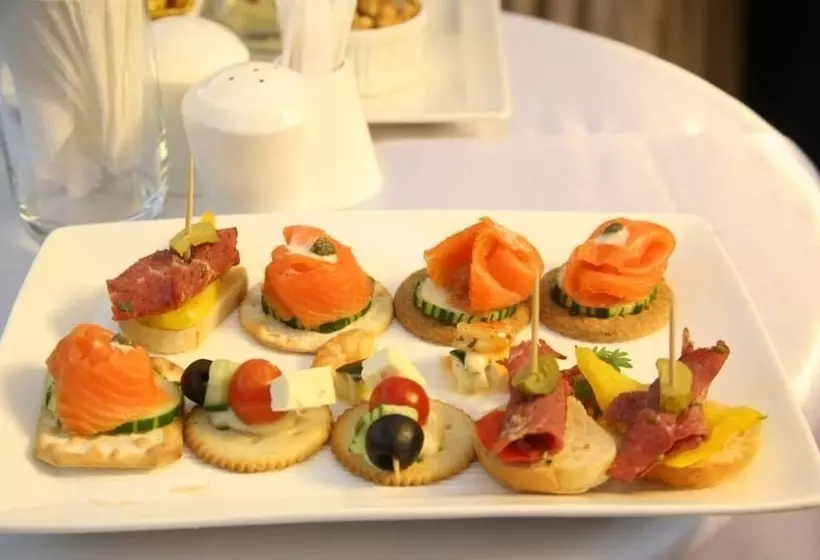 هتل Summerdale Inn