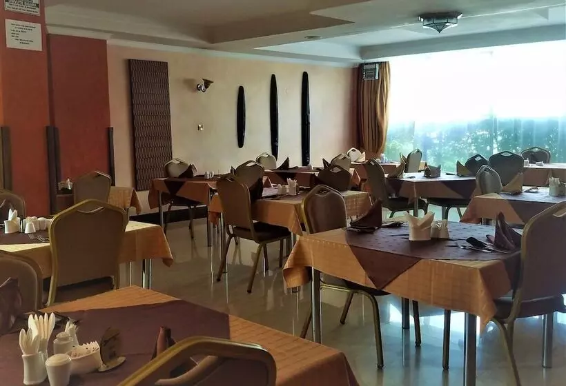 هتل Summerdale Inn