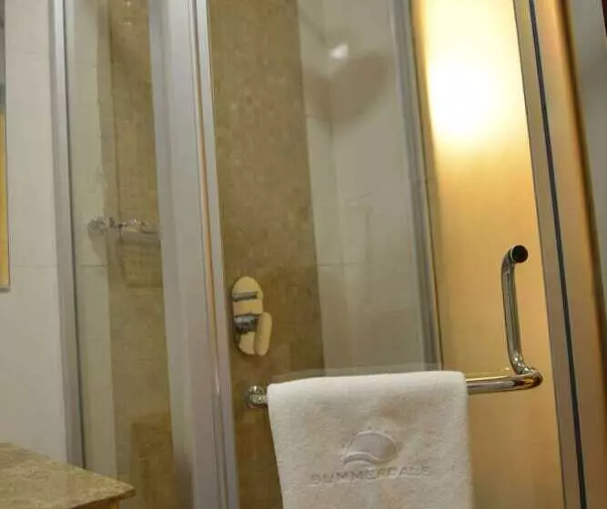 هتل Summerdale Inn