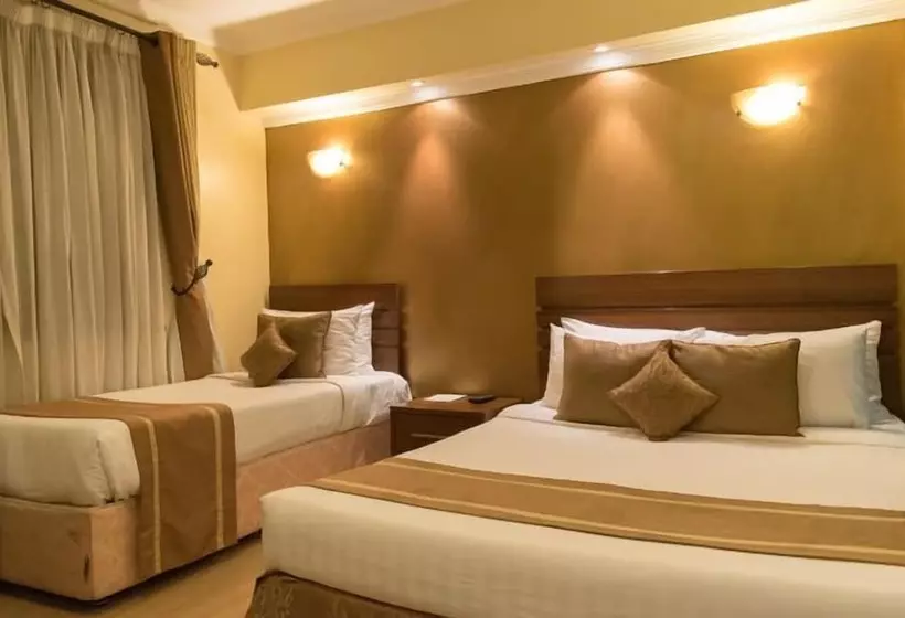 هتل Summerdale Inn