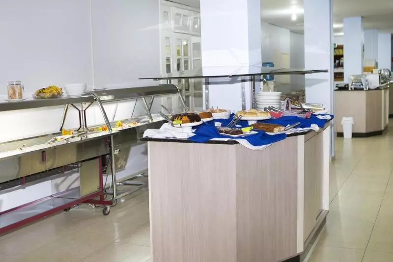 هتل Tres Fronteiras