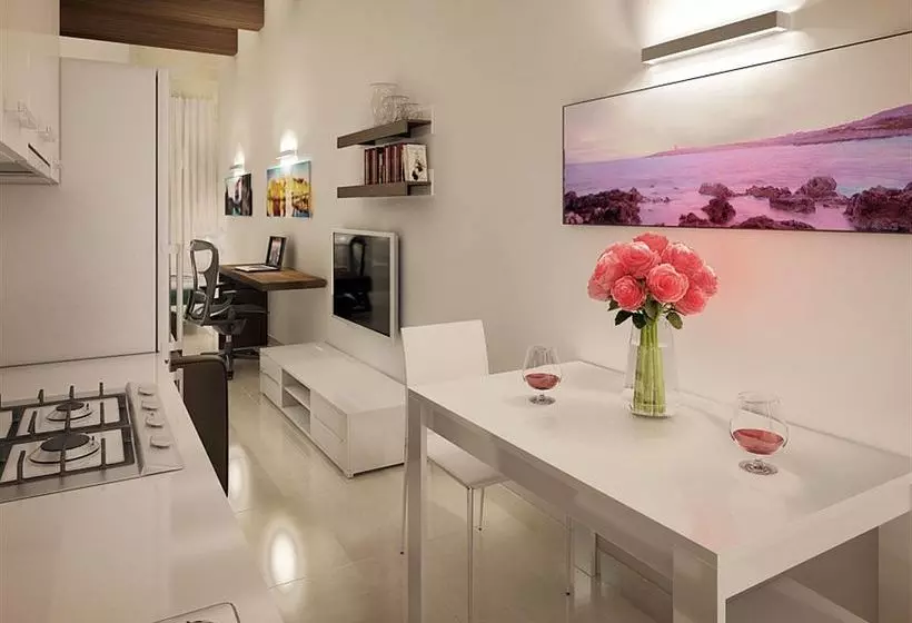 هتل Valletta Merisi Suites