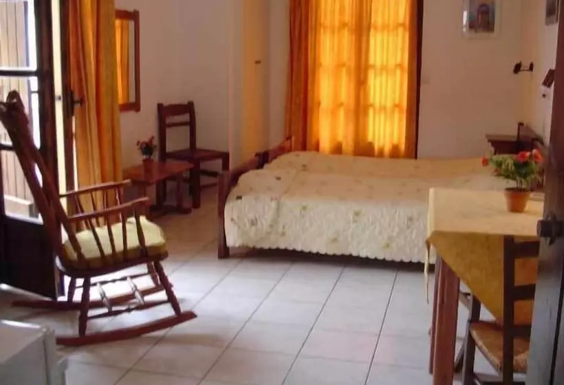 Kiveli Apartments