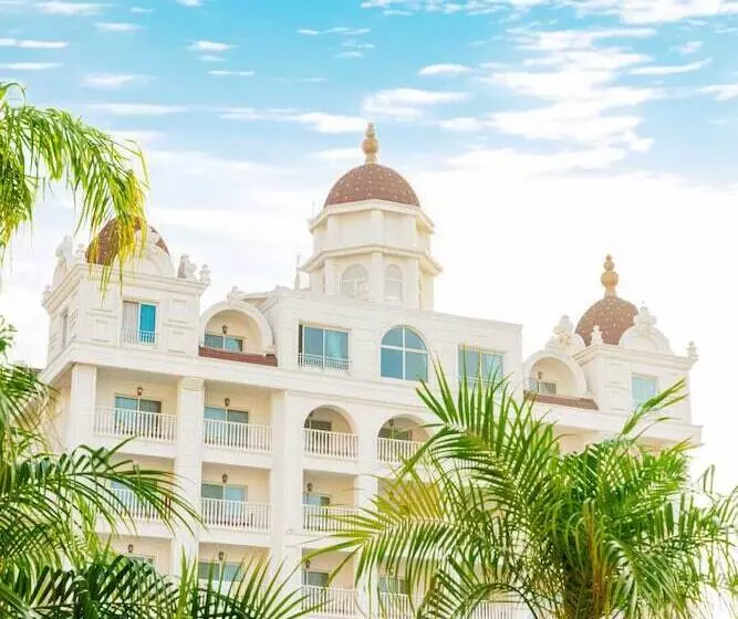 Oz Hotels Side Premium