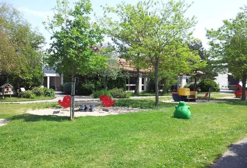 住所 Vvf Résidence île De Ré Ars En Ré