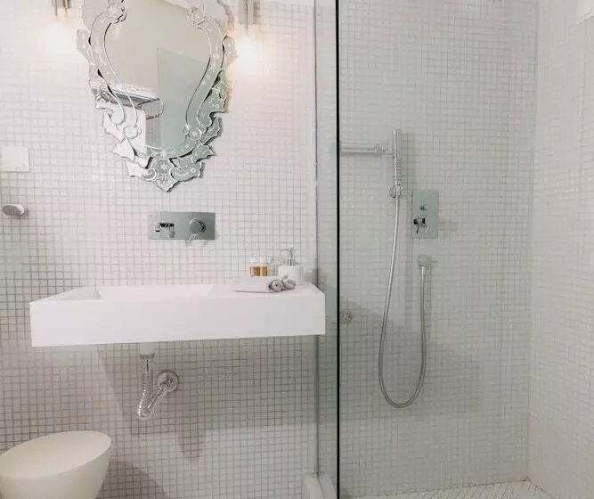 5 Hermoupolis Concept Sites