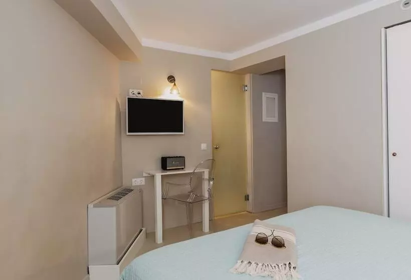 5 Hermoupolis Concept Sites