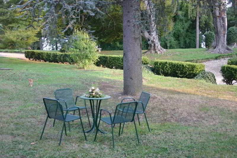 Bed and Breakfast Castello Di Uviglie