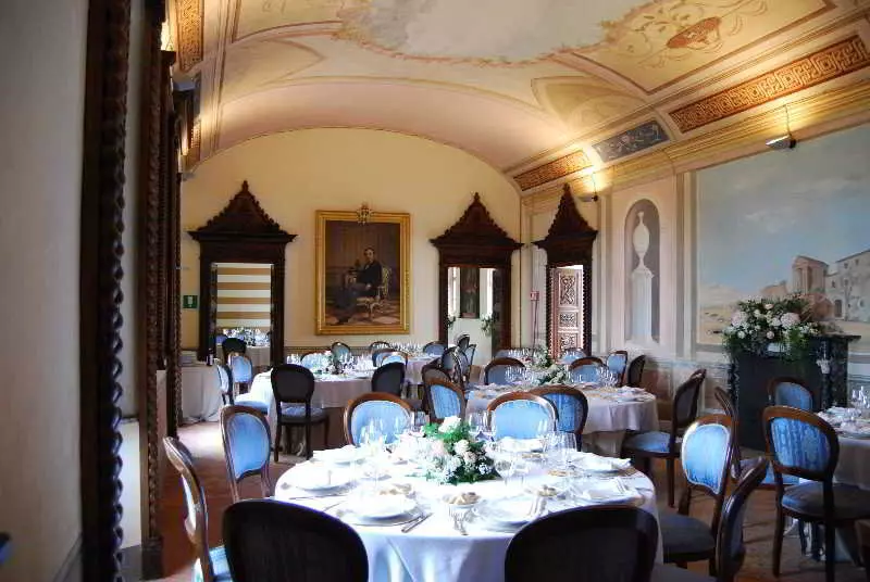 Bed and Breakfast Castello Di Uviglie