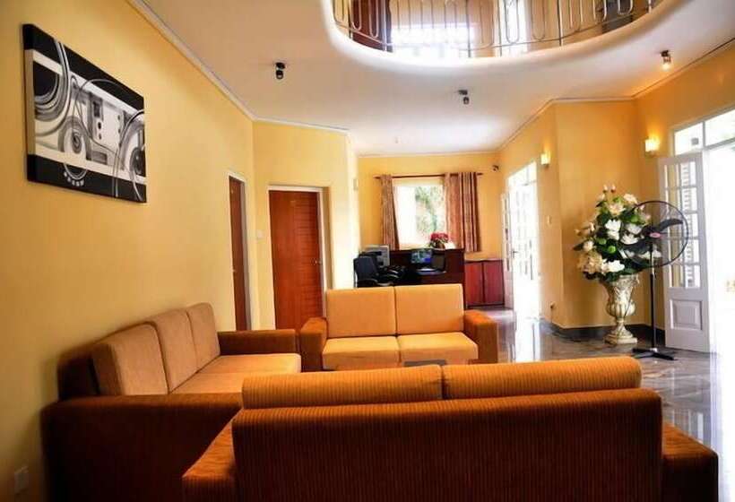 Grand 7 Hotel Thalawathugoda