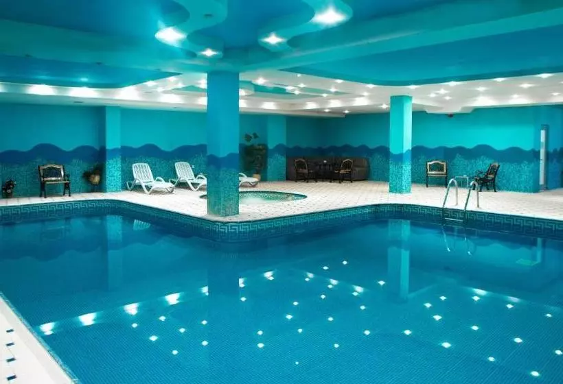 هتل Abu Arena Hall