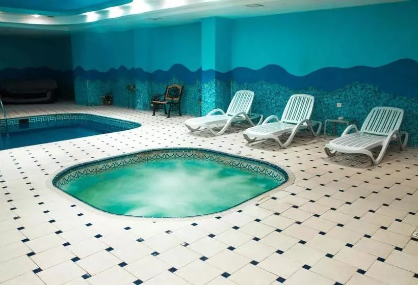 هتل Abu Arena Hall