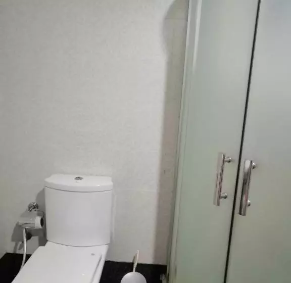 هتل Abu Arena Hall