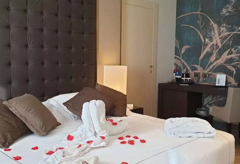 Best Western Plus Hotel Perla Del Porto